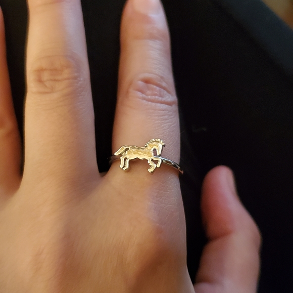 NWOT Silver Horse Ring - Picture 2 of 10